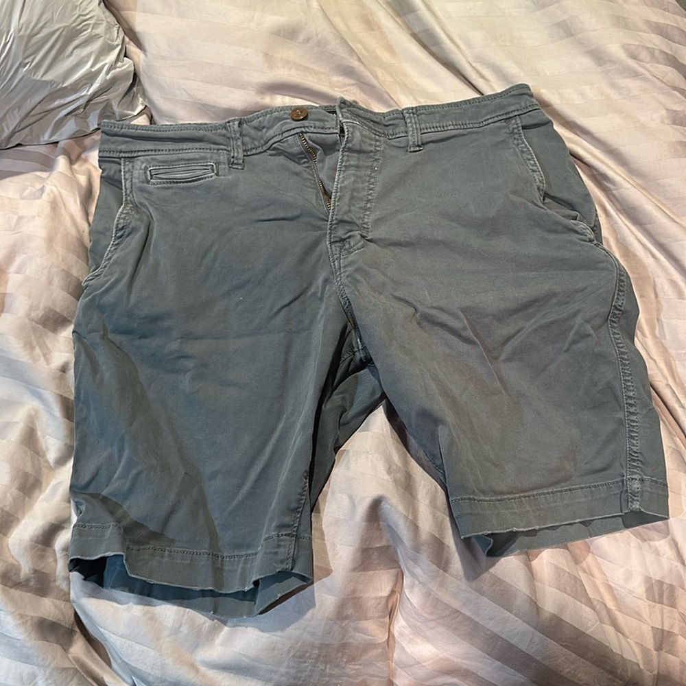 American eagle shorts. Size 34 waist